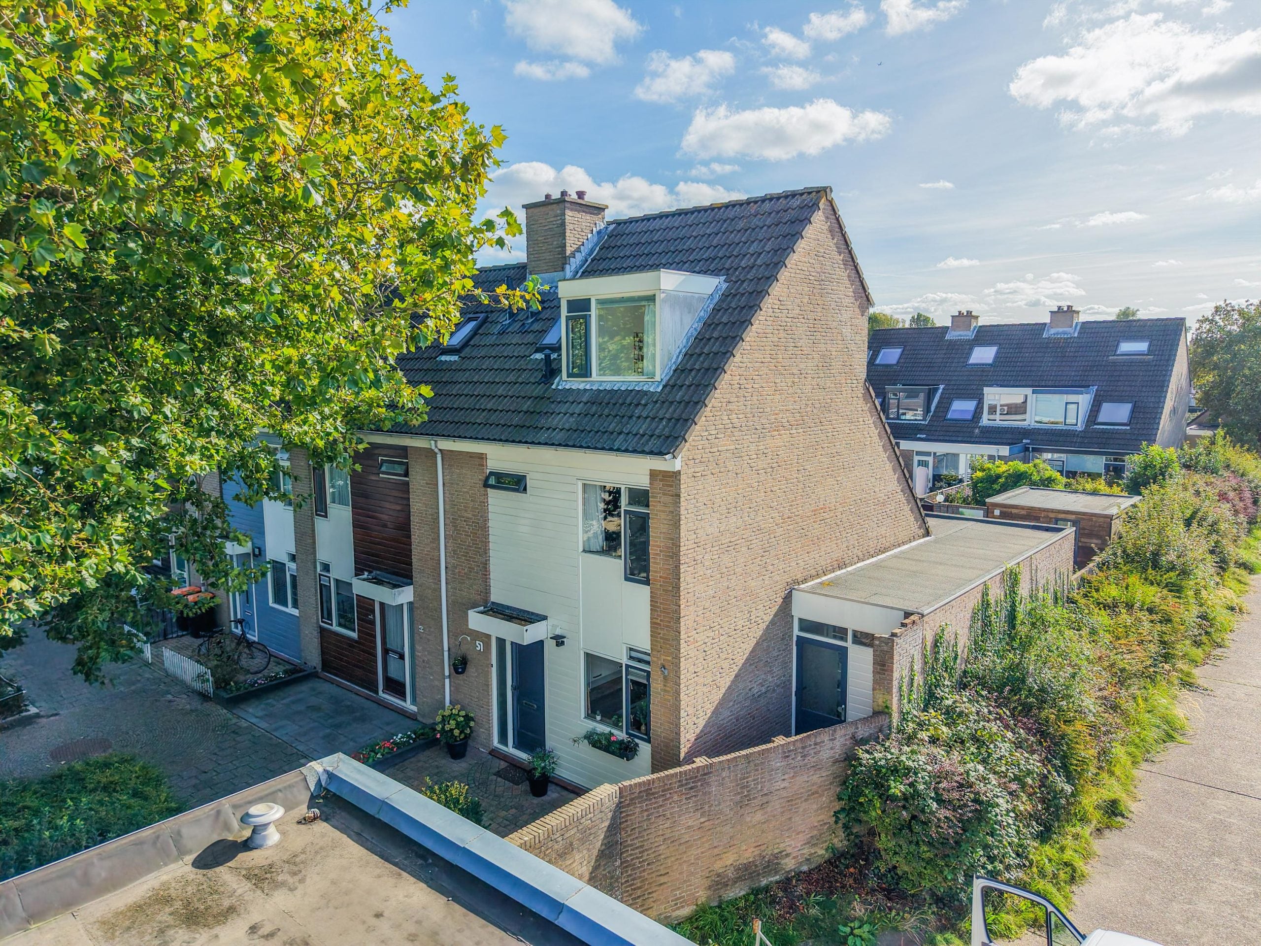 Huis Kamperfoelie 51 in Rijnsburg