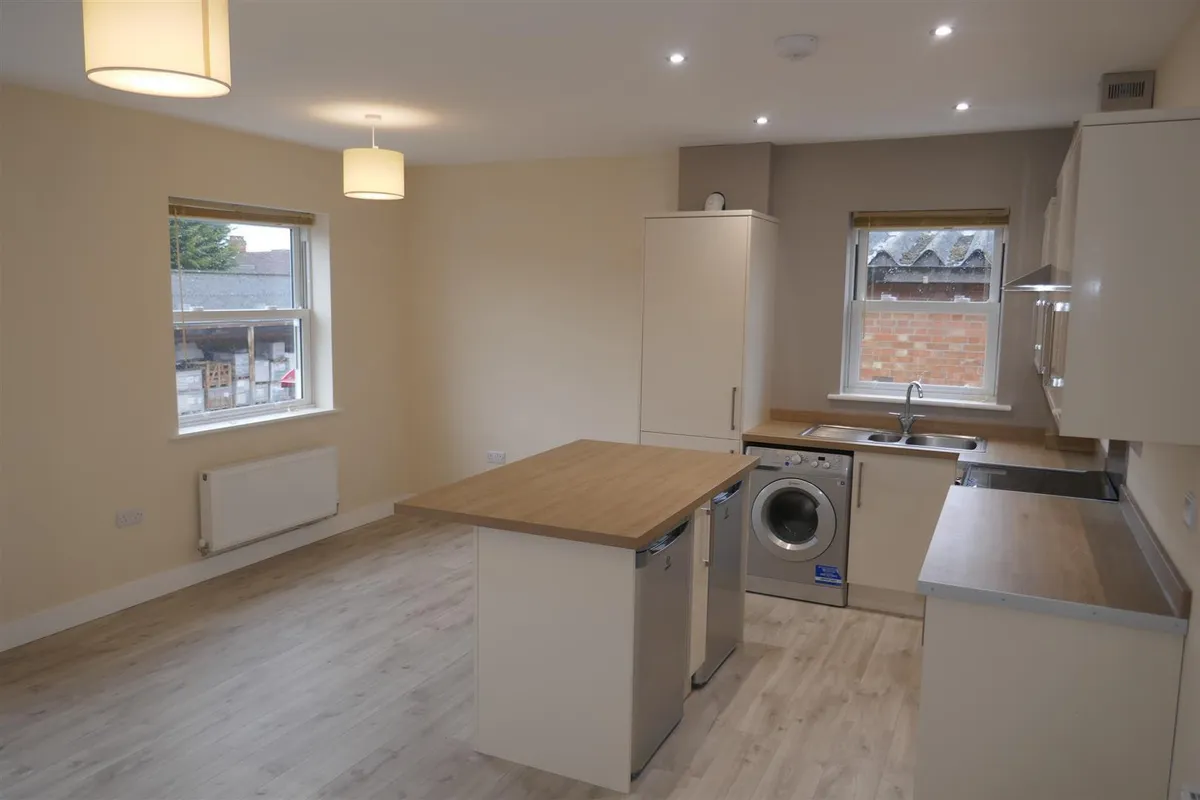Flat Wilson Terrace in Kettering