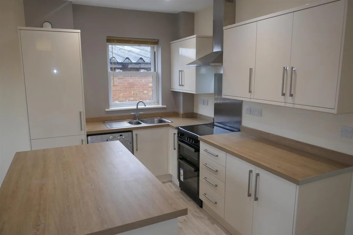Flat Wilson Terrace in Kettering