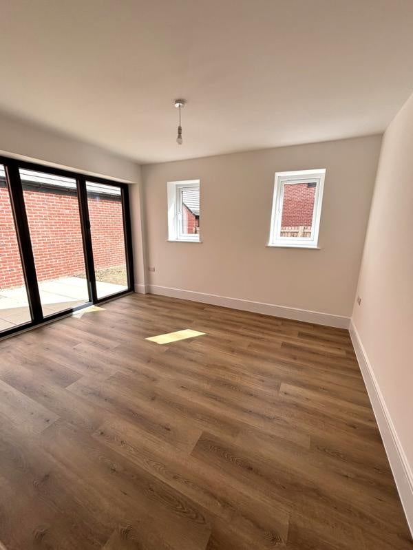 House Robin Avenue in Bolsover