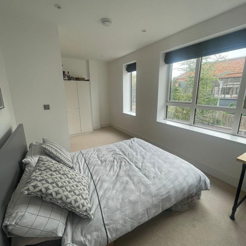 Room Tallack Road in Greater London