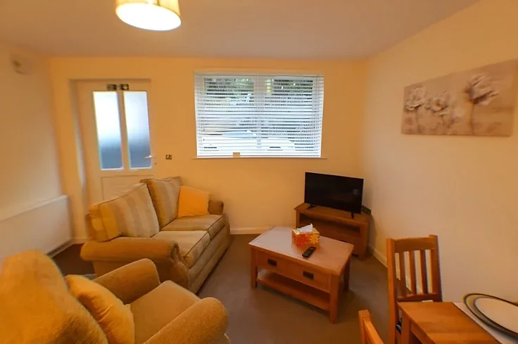 Flat Barroon in Derby