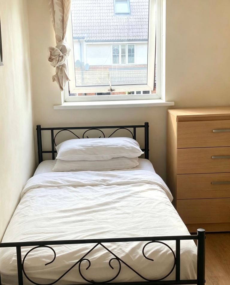 Room Alexandra Road in Greater London