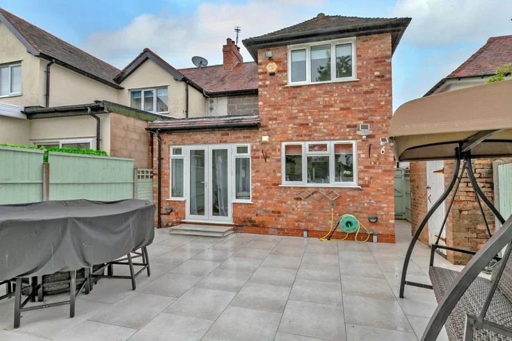 House Lugtrout Lane in Metropolitan Borough of Solihull