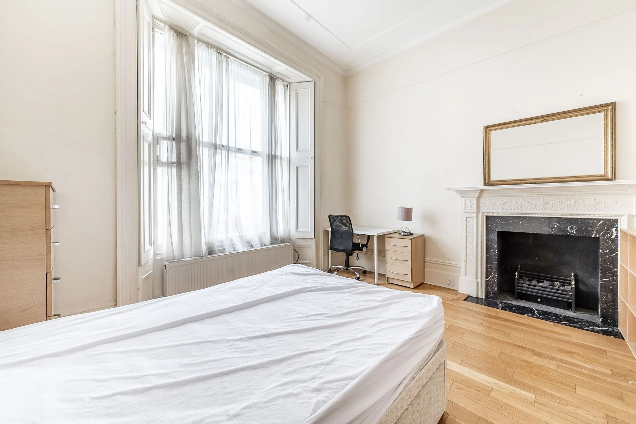 Flat Collingham Place in Greater London