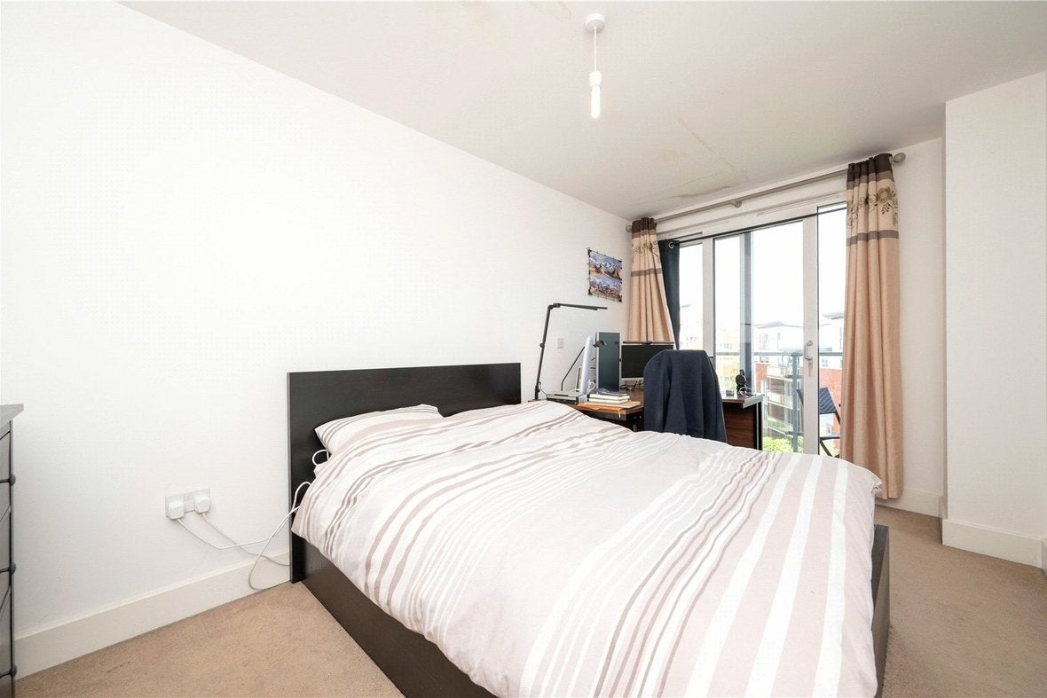 Flat Charrington Place in St Albans