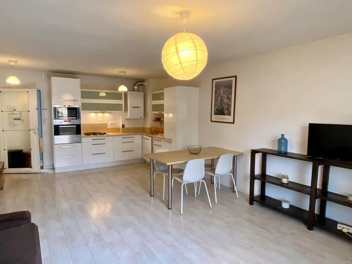 Appartement Rue Jacques de la Roque à Aix-en-Provence