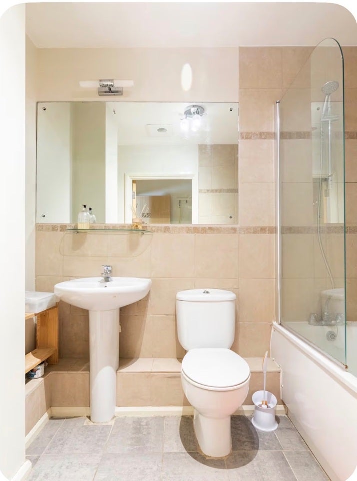 Flat Wandsworth Road in Greater London