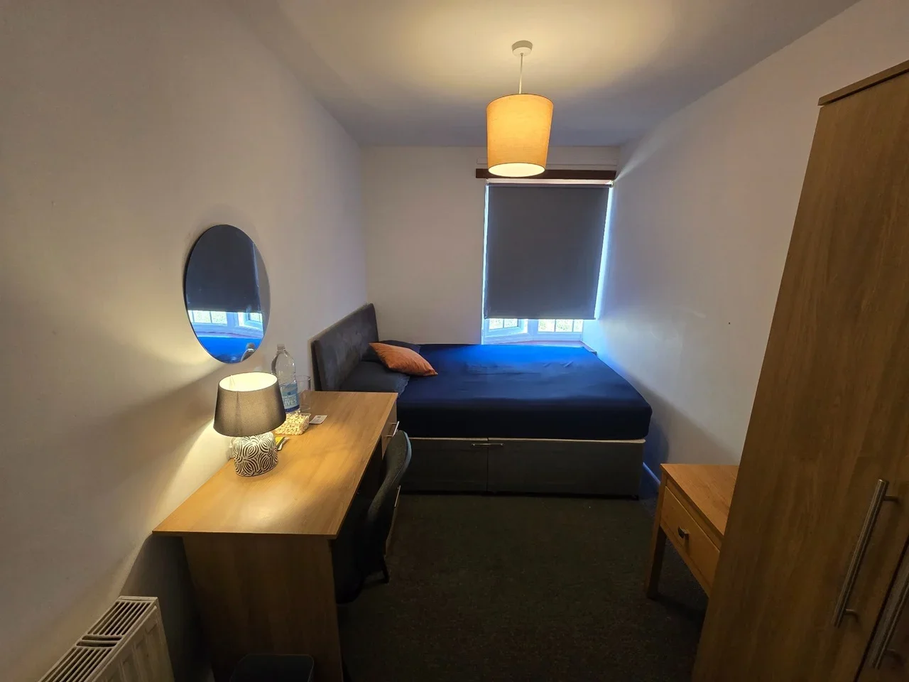 Room Shepherds Road in Winchester