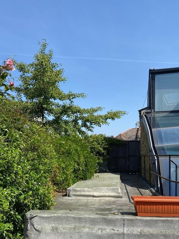 Room Byam Street in Greater London