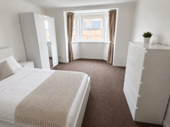 Room Great Eastern Road in Greater London