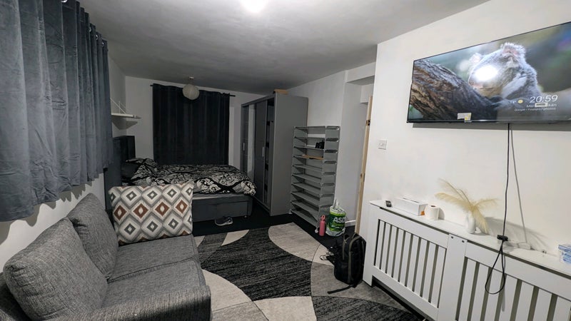 Room Hurst Place in Greater London