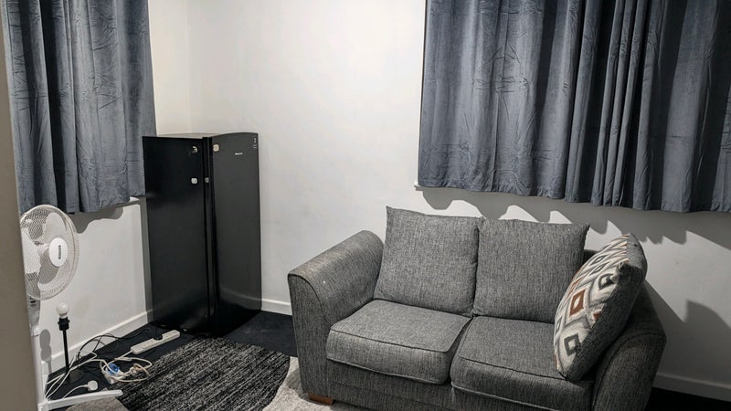 Room Hurst Place in Greater London