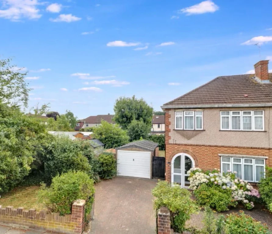 House Moray Way in Greater London