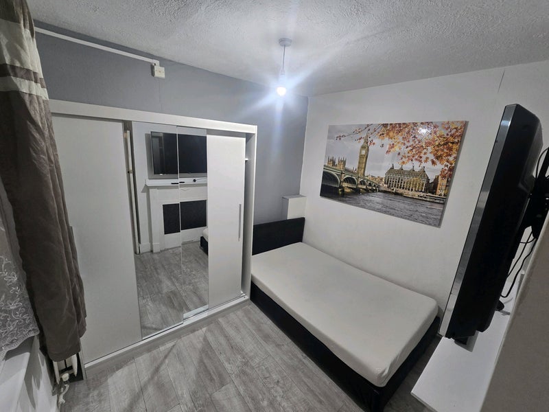 Room Hastings Road in Maidstone