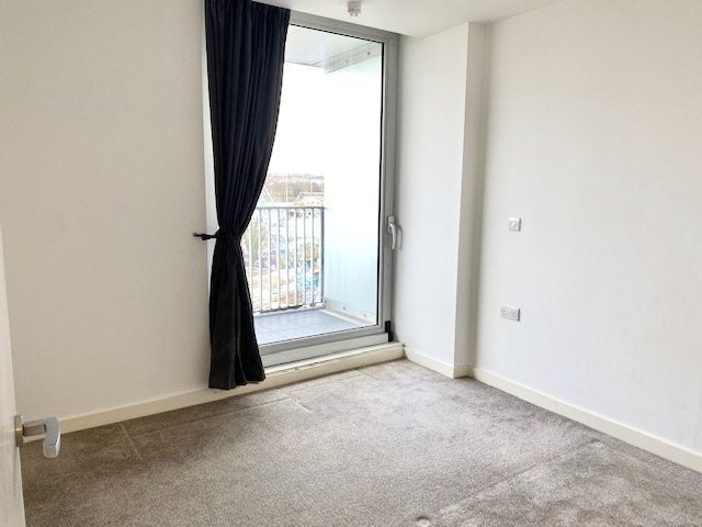 Flat Keppel Heights in Rotherham