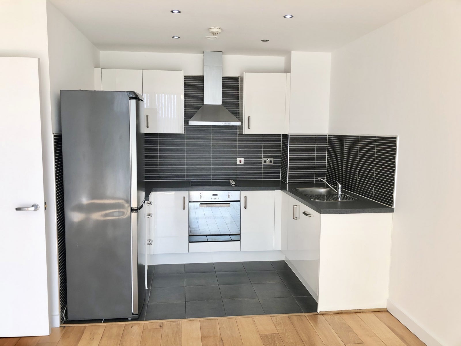 Flat Keppel Heights in Rotherham