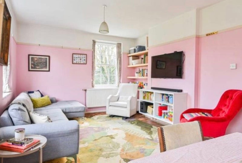 Room Hillcrest in Greater London