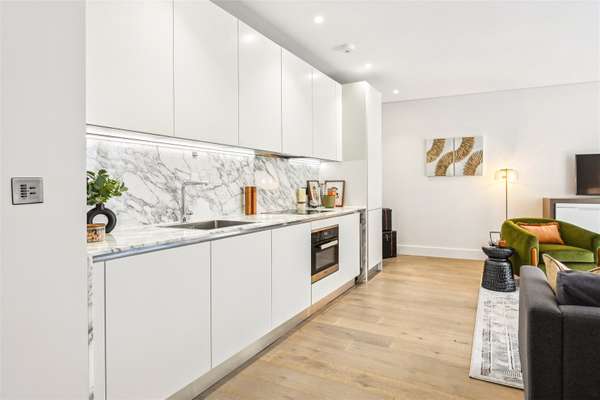 Flat Castle Lane in City of Westminster