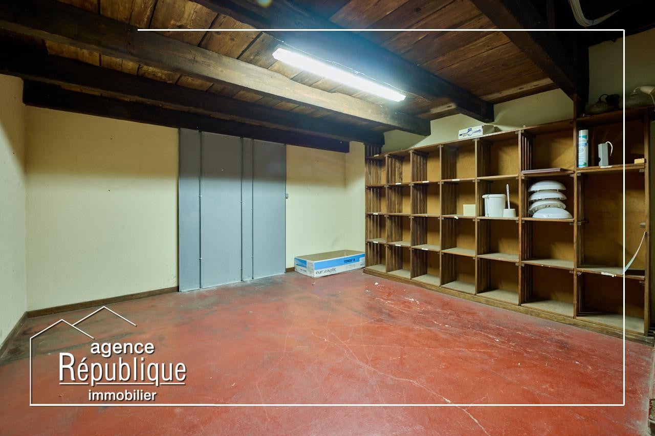 Flat Rue Thurot in Nuits-Saint-Georges