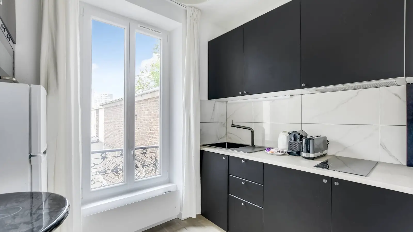 Appartement Rue résidentielle à Paris