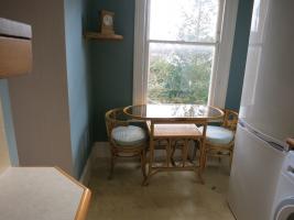 Flat Surbiton Hill Park in Greater London