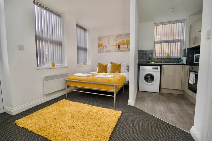 Flat Swan Lane in Coventry