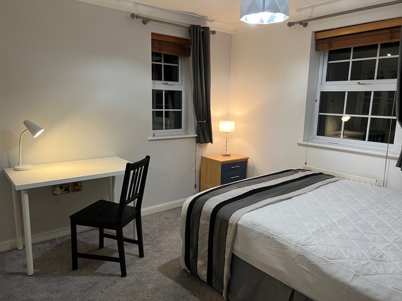 Room Pearl Drive in Braintree