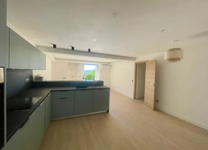 Flat Chemin des Collines in Cagnes-sur-Mer