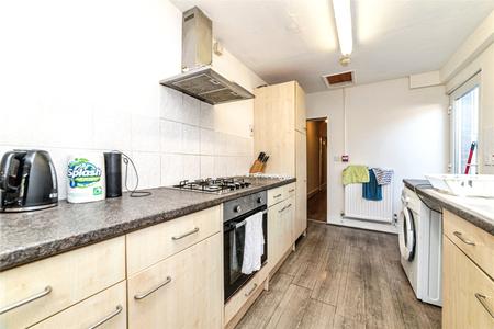 Room Essex Street in Reading