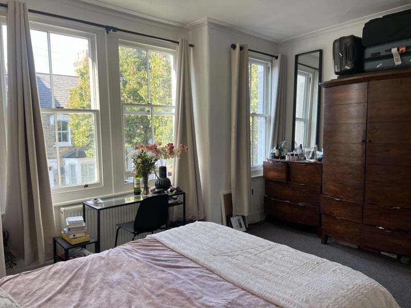 Room Wandsworth Bridge Road in Greater London