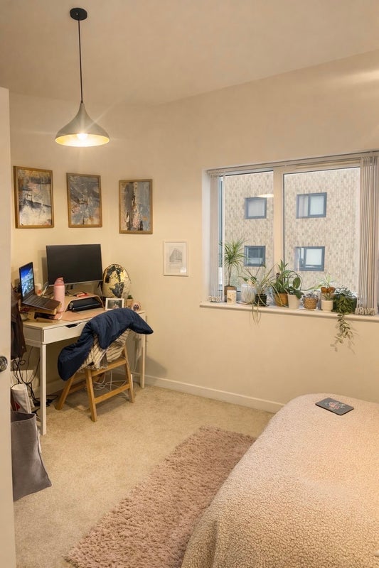 Room Pear Mews in Greater London