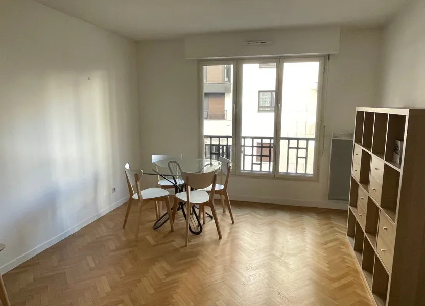Appartement Boulevard du Fort-de-Vaux à Paris