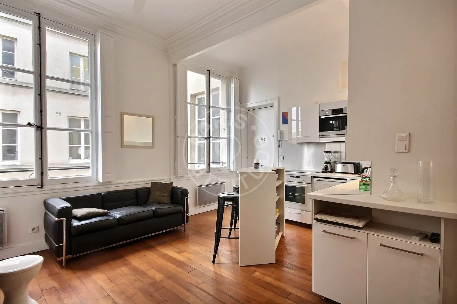Appartement Rue Madame de Sévigné à Paris
