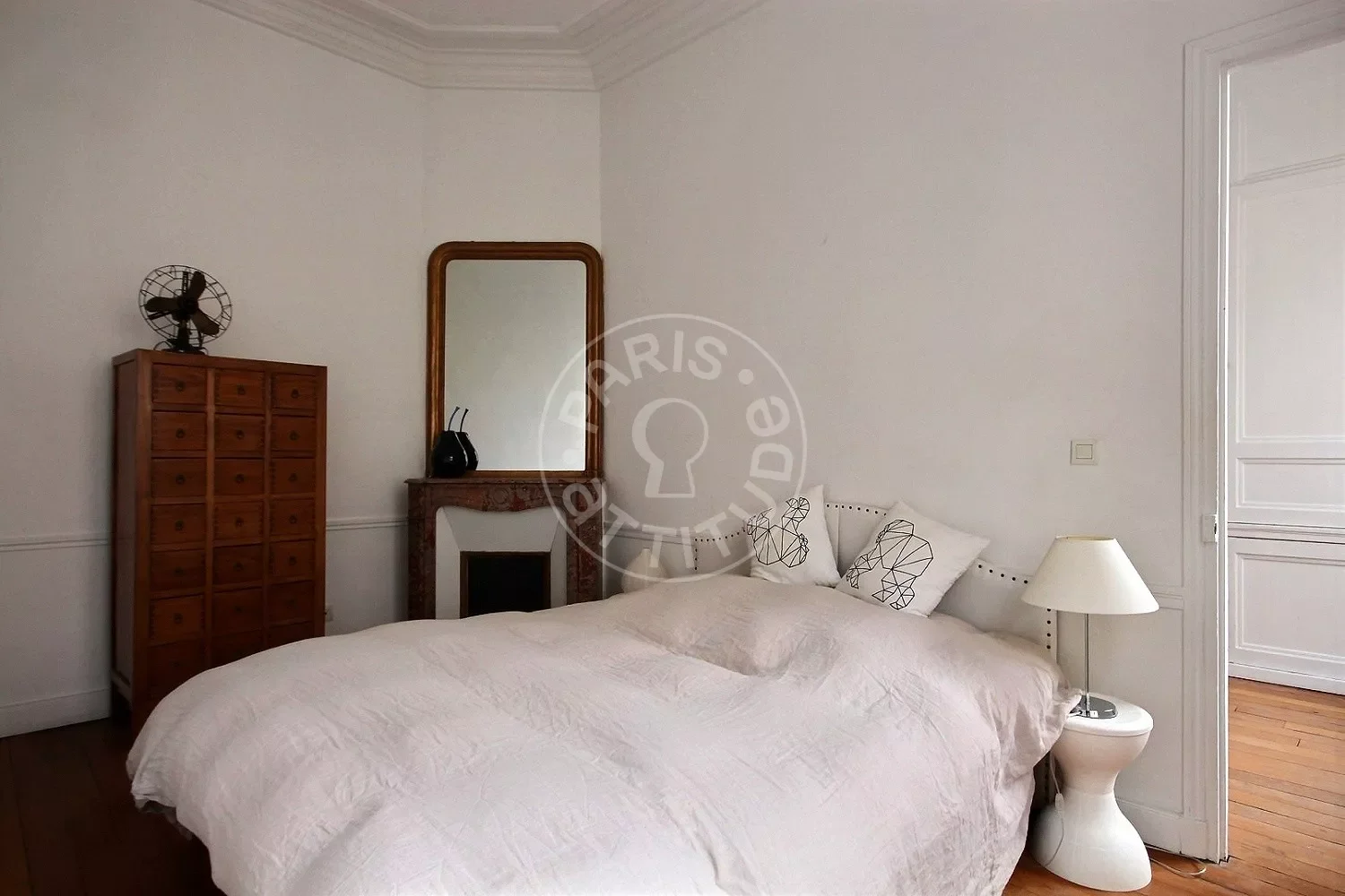 Appartement Rue Madame de Sévigné à Paris