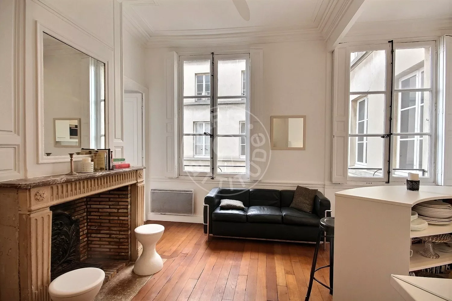 Appartement Rue Madame de Sévigné à Paris