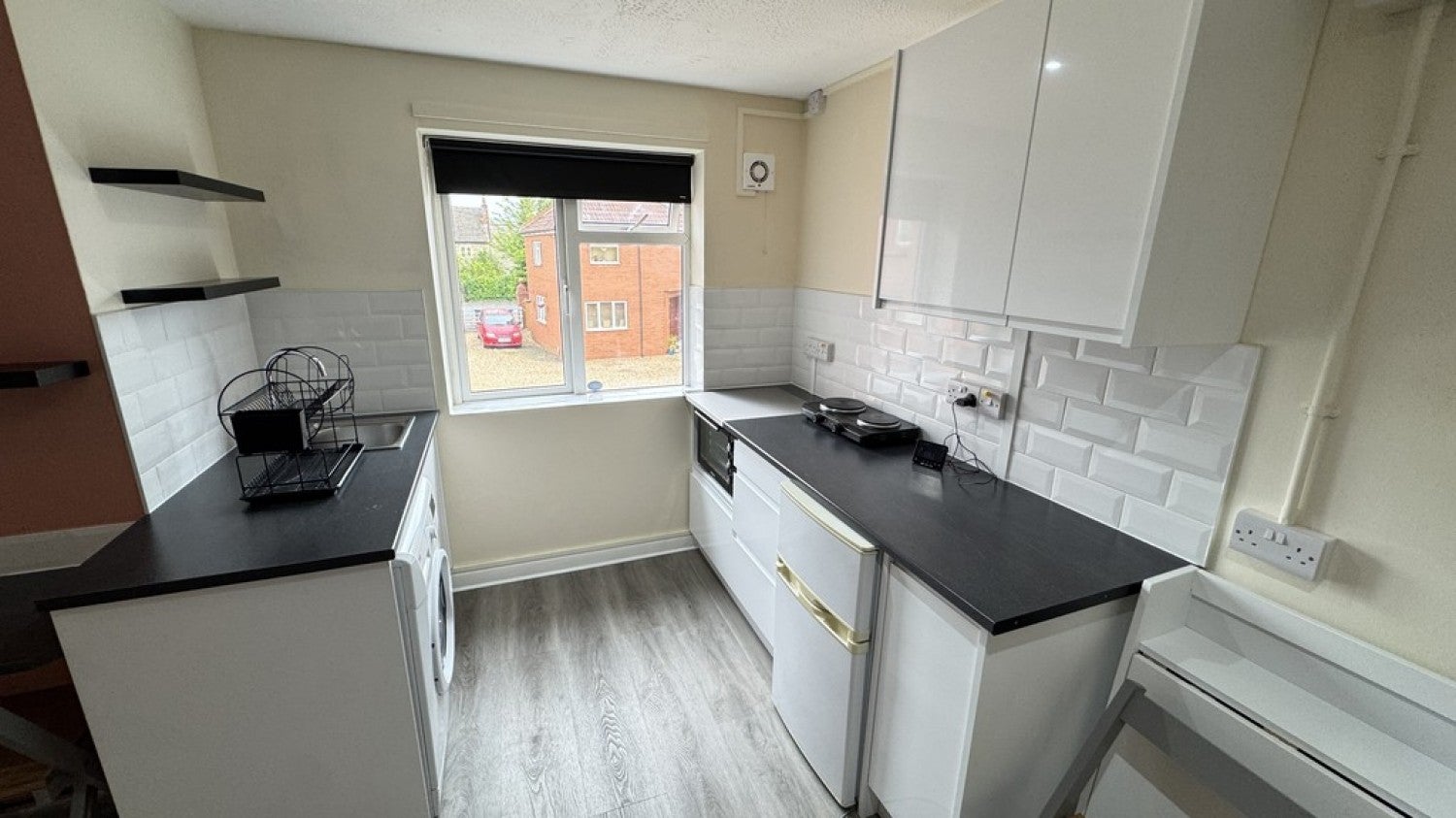 Flat Frome Road in Trowbridge