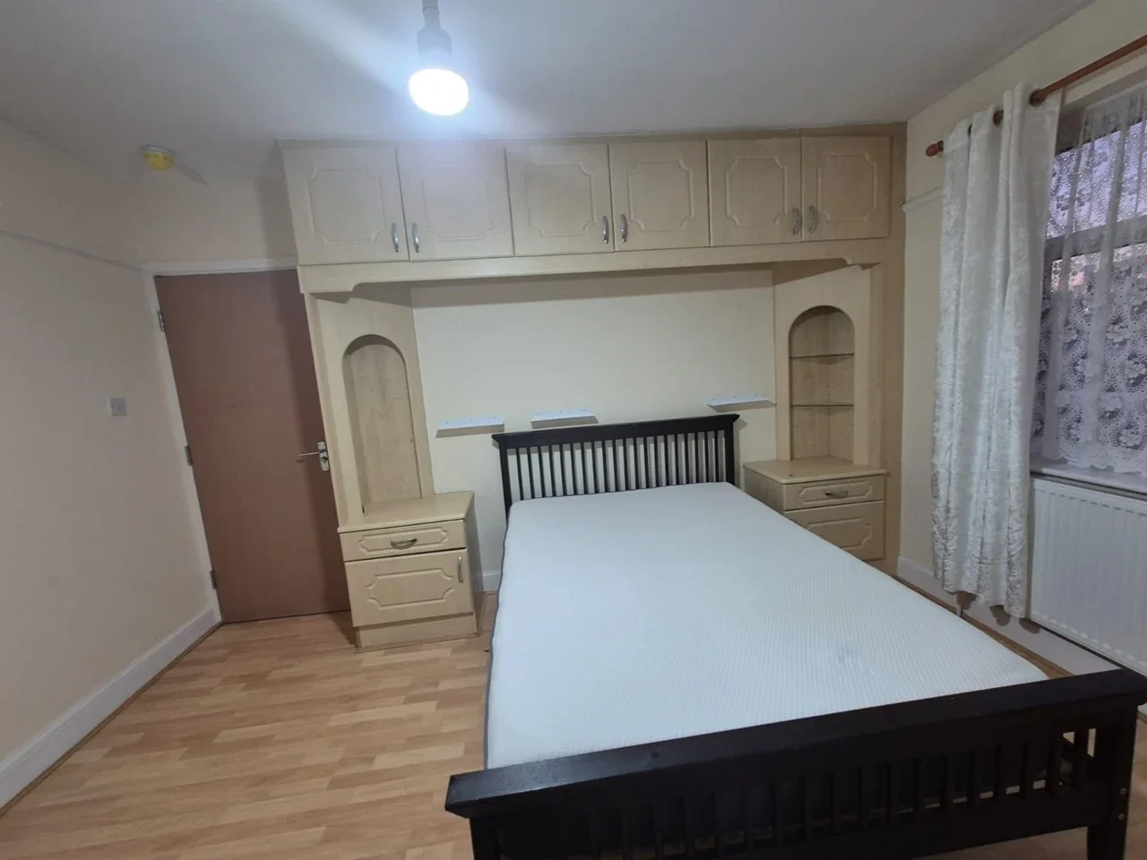 Room Eldon Avenue in Greater London