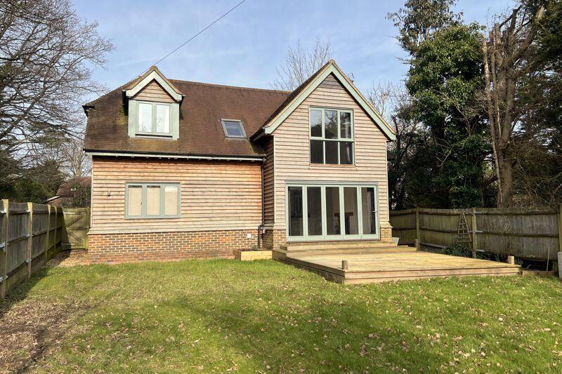 House Ingfield Manor Drive in Horsham