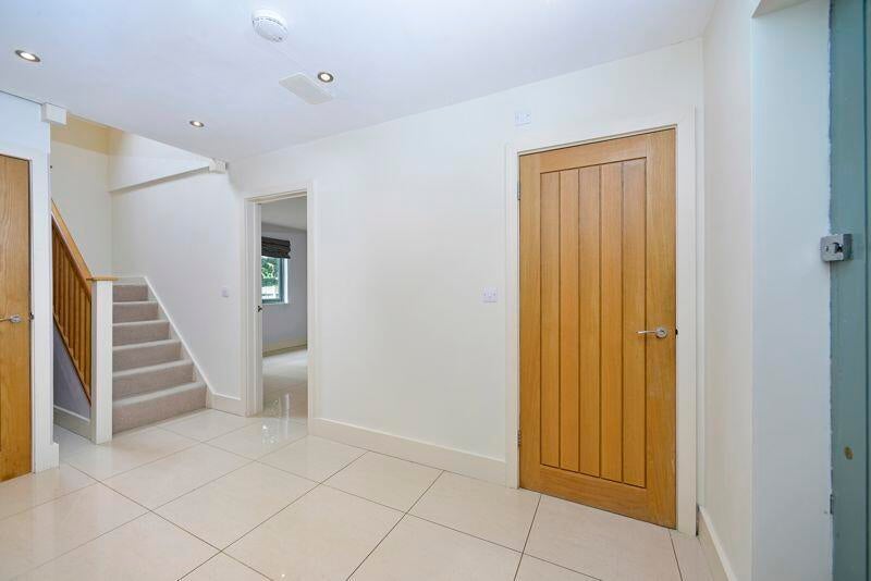 House Ingfield Manor Drive in Horsham