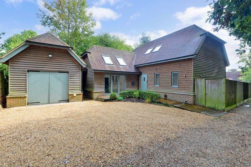 House Ingfield Manor Drive in Horsham