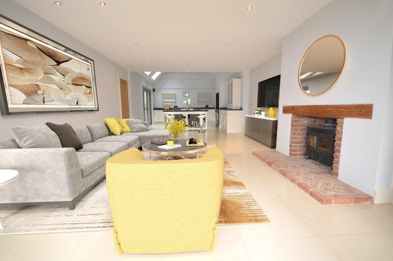 House Ingfield Manor Drive in Horsham