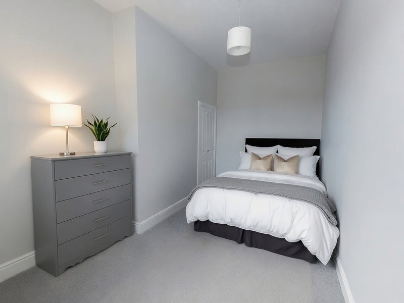 Room Hardy Street in Salford