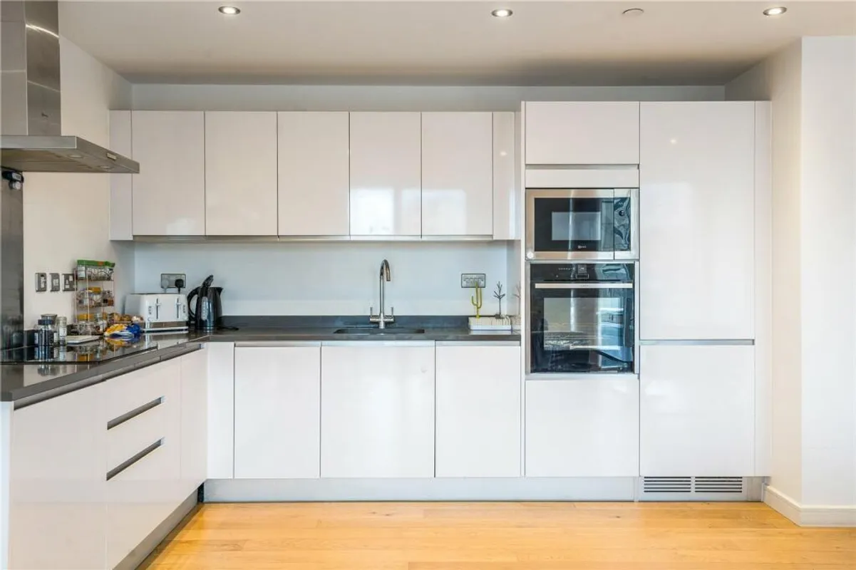 Flat Lewins Mead in Bristol