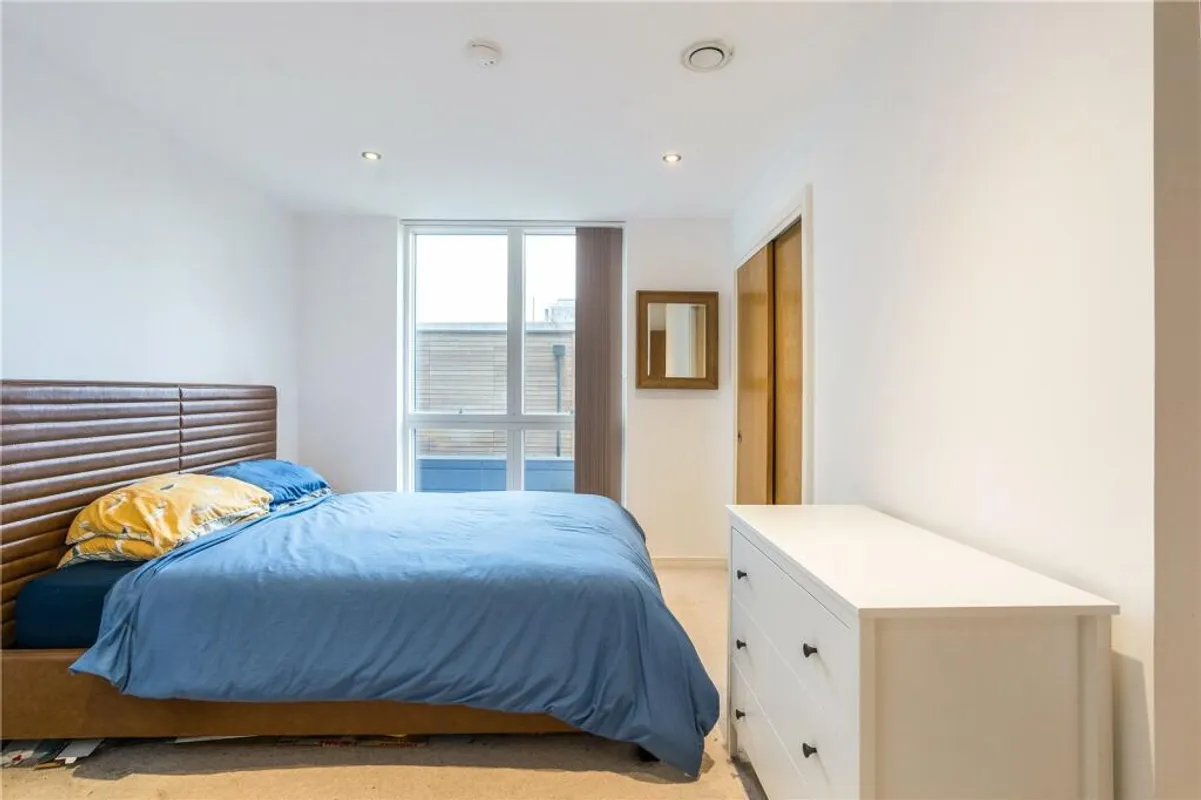 Flat Lewins Mead in Bristol
