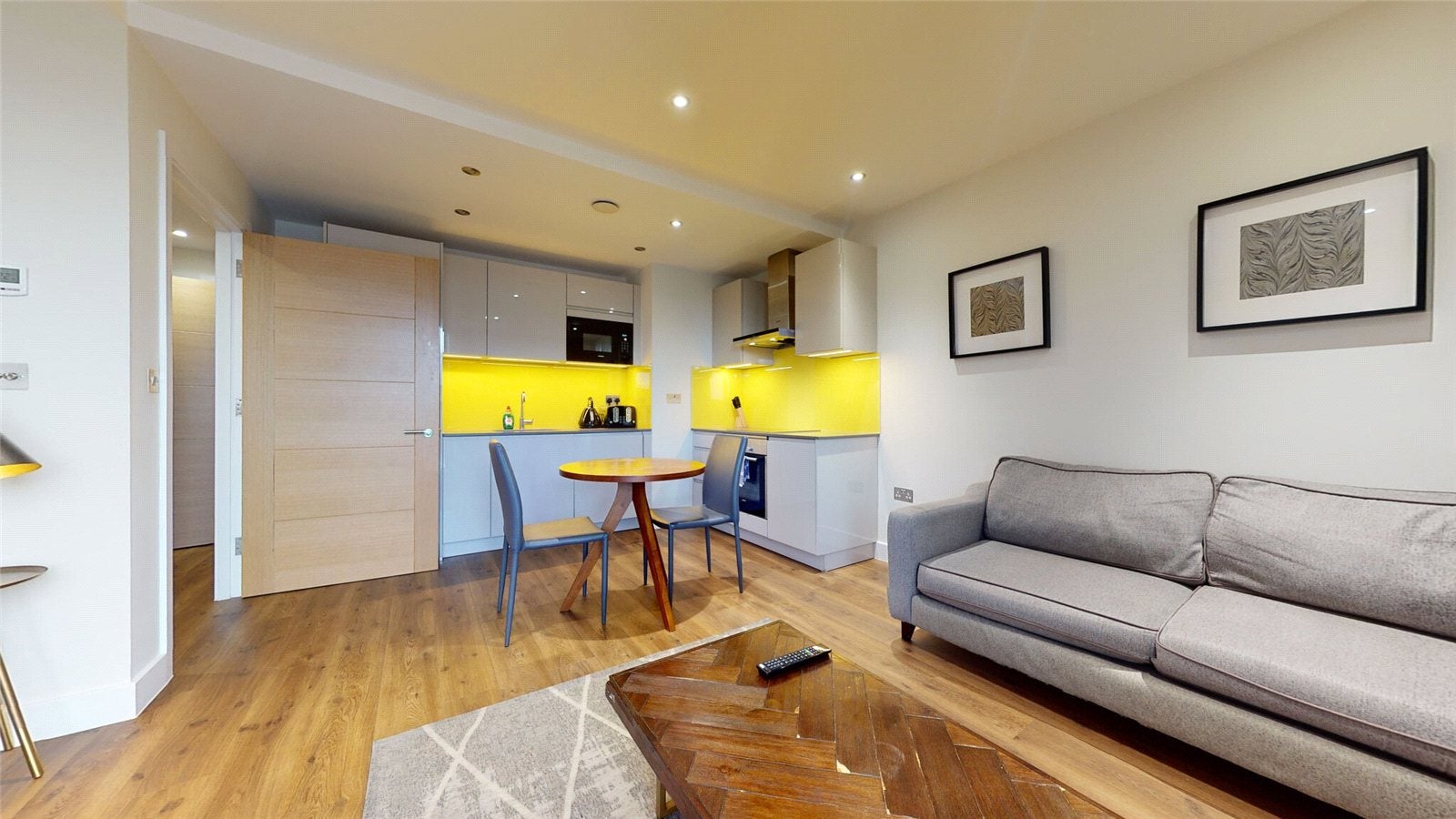 Flat Back Church Lane in Greater London