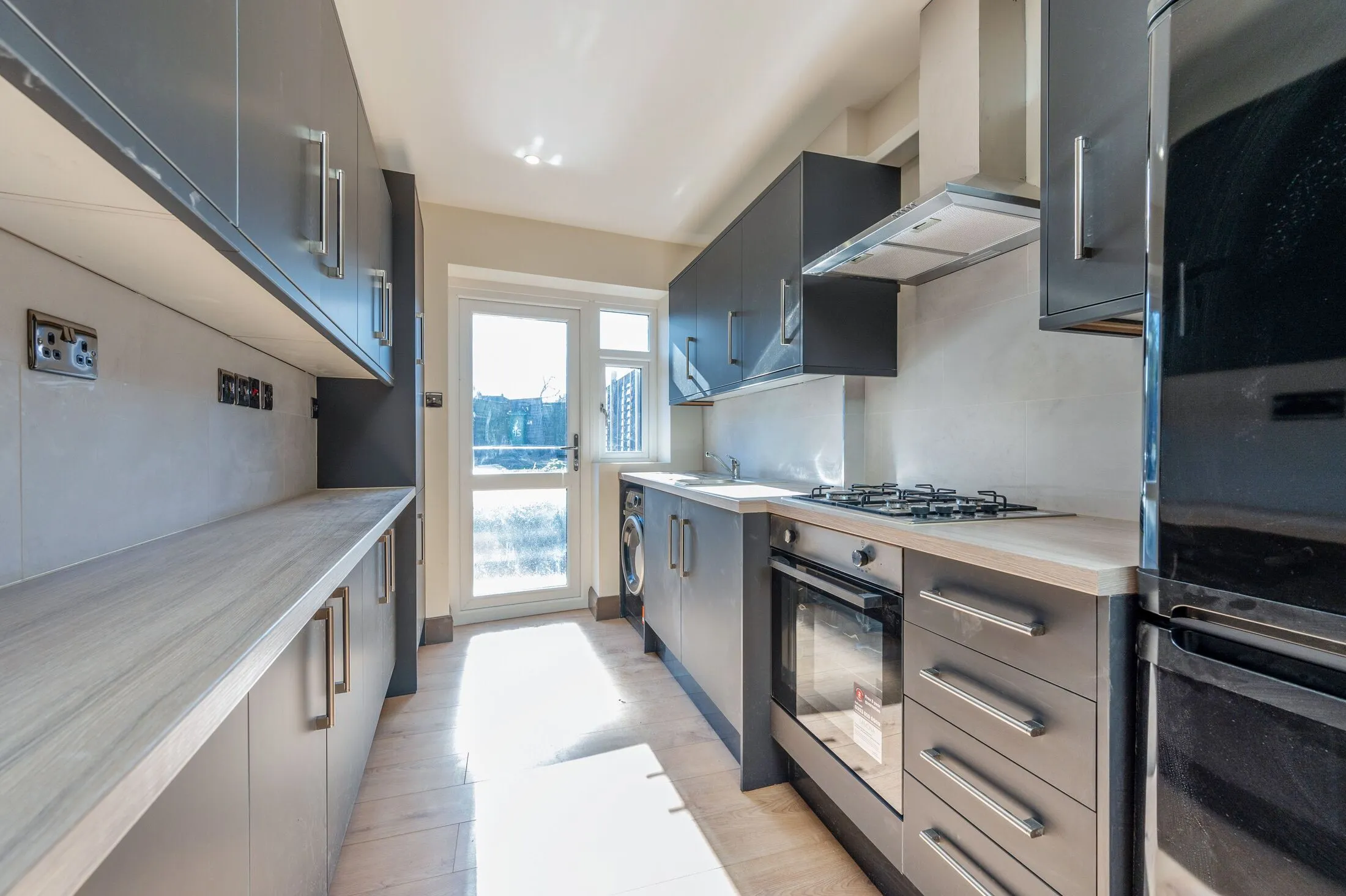 Flat Stafford Road in Greater London