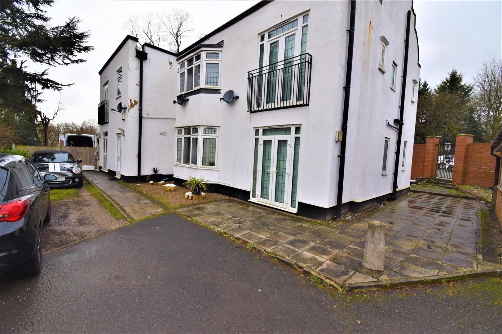 Flat Burton Road in Derby