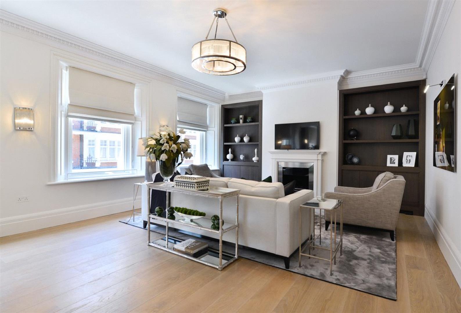 Flat Duke Street in City of Westminster