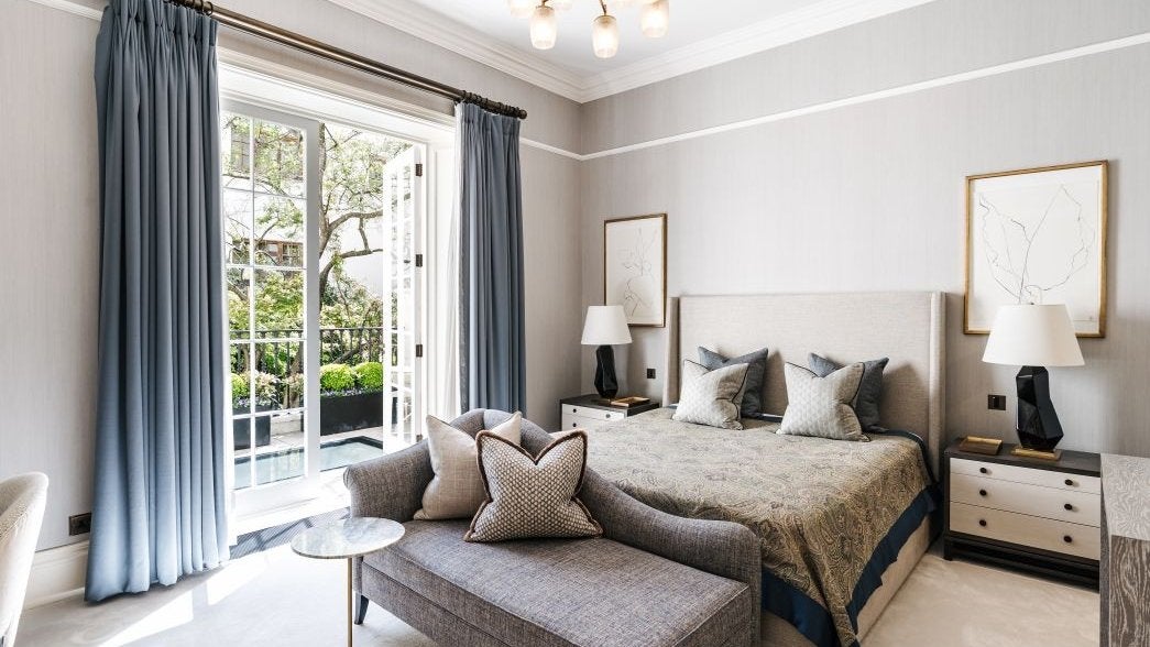 Flat Eaton Square in London